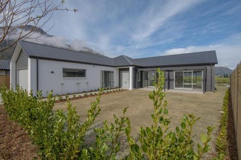 Photo of property in 23 Marston Road, Lower Shotover, Queenstown, 9304