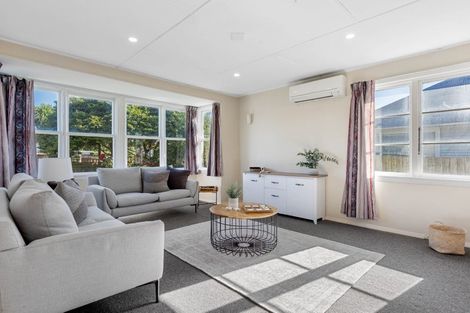 Photo of property in 2a Dickson Crescent, Hornby, Christchurch, 8042