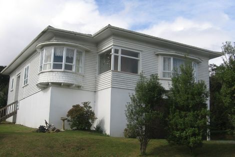 Photo of property in 21 Taurua Place, Coromandel, 3506