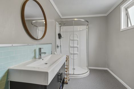 Photo of property in 8 Helensbrook Road, Milton, 9220