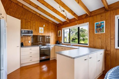 Photo of property in 409 Onemana Drive, Onemana, Whangamata, 3691