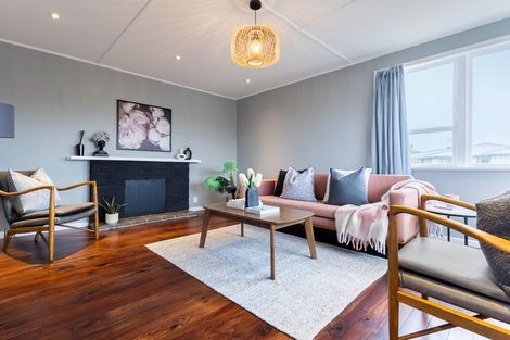 Photo of property in 55 Michael Road, Paraparaumu Beach, Paraparaumu, 5032