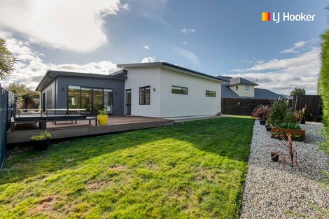 Photo of property in 13 Huntly Road, Outram, 9019