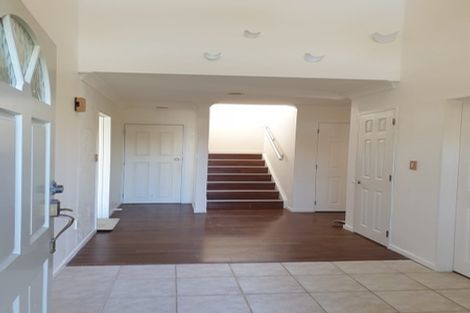 Photo of property in 47 Lagoon Way, West Harbour, Auckland, 0618