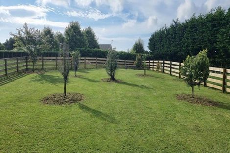 Photo of property in 9 Waipuna Grove, Levin, 5571