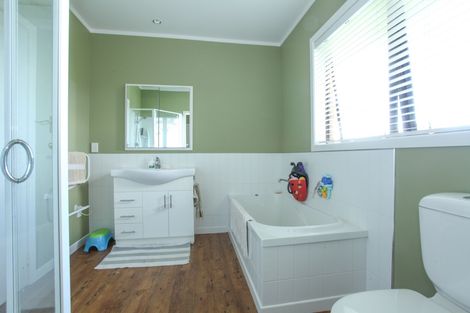 Photo of property in 154 Waimaori Road, Raglan, 3296