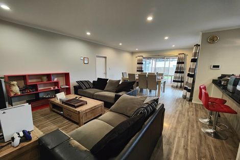 Photo of property in 5 Charlestown Drive, Flat Bush, Auckland, 2019