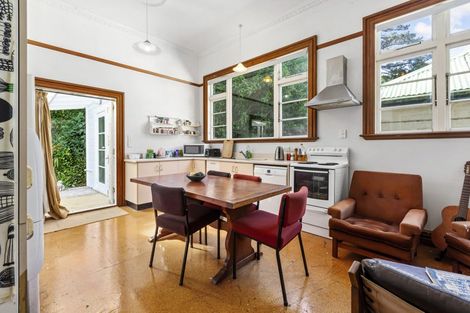 Photo of property in 38 Devon Street, Aro Valley, Wellington, 6021