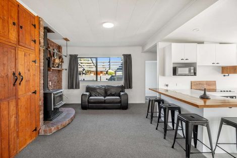 Photo of property in 42 Thomson Street, Tinwald, Ashburton, 7700