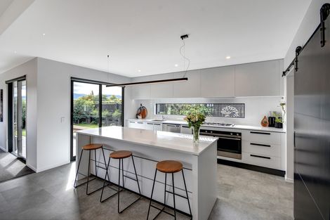 Photo of property in 10 Kinloch Place, Mosgiel, 9024