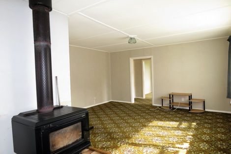 Photo of property in 26 Colvin Street, Westport, 7825