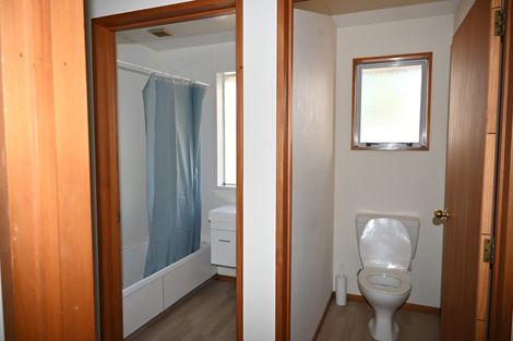 Photo of property in 2/18 Burdale Street, Riccarton, Christchurch, 8011