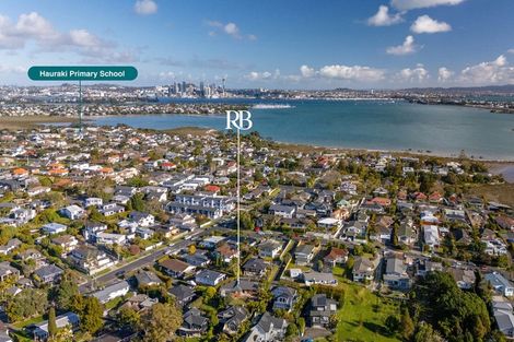 Photo of property in 3 Spencer Terrace, Hauraki, Auckland, 0622