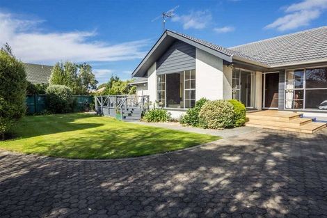 Photo of property in 23a Juniper Place, Burnside, Christchurch, 8053