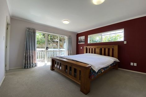 Photo of property in 8 Corfield Way, Burswood, Auckland, 2013