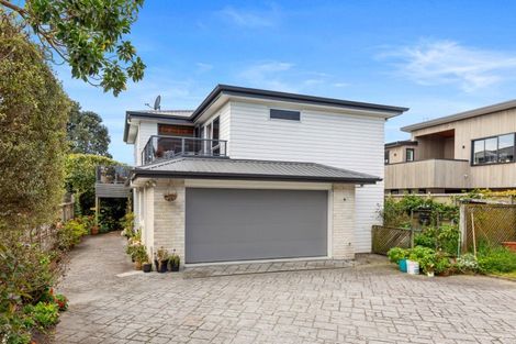 Photo of property in 141 Oceanview Road, Mount Maunganui, 3116