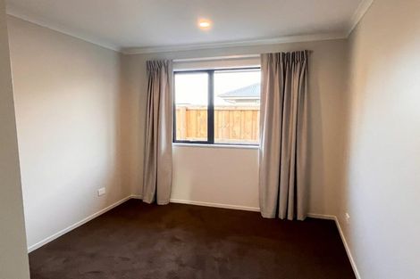 Photo of property in 22 Bob Reid Crescent, Darfield, 7571