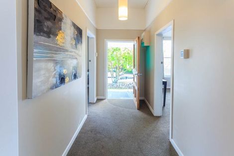 Photo of property in 24 Woodford Road, Mount Eden, Auckland, 1024