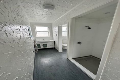 Photo of property in 327 Adelaide Road, Newtown, Wellington, 6021