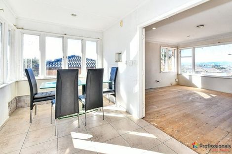 Photo of property in 114 Alfriston Road, Manurewa, Auckland, 2105