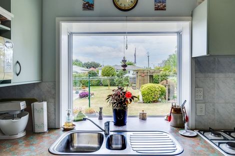 Photo of property in 17 Alamein Crescent, Onekawa, Napier, 4110