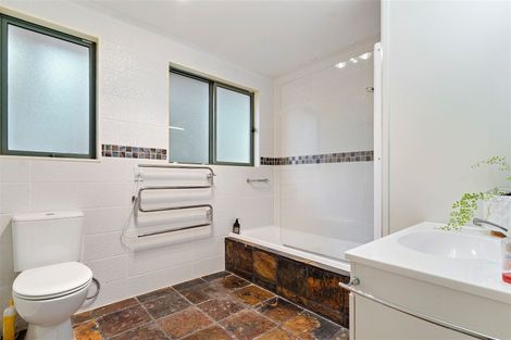 Photo of property in 9 Kowhai Grove, Featherston, 5710