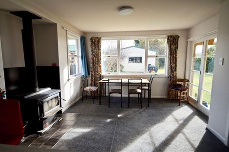 Photo of property in 6 Leslie Street, Waiau, 7332