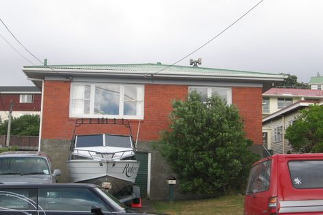 Photo of property in 40a Tanera Crescent, Brooklyn, Wellington, 6021