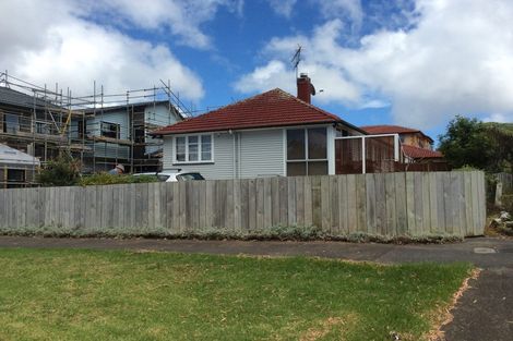 Photo of property in 41 Line Road, Glen Innes, Auckland, 1072