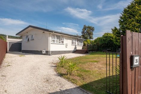 Photo of property in 35 Mckee Avenue, Fenton Park, Rotorua, 3010