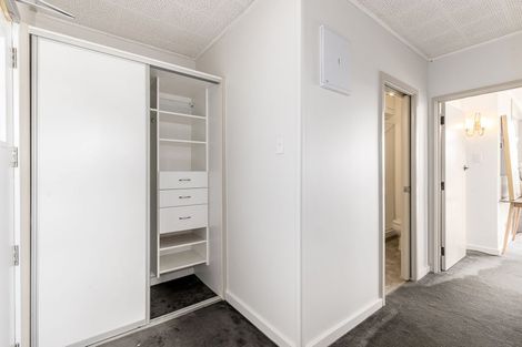 Photo of property in 39 Marine Parade, Eastbourne, Lower Hutt, 5013