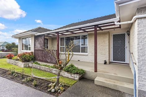 Photo of property in 122 Foremans Road, Islington, Christchurch, 8042