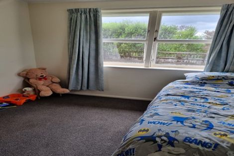 Photo of property in 2/264a Fergusson Drive, Heretaunga, Upper Hutt, 5018