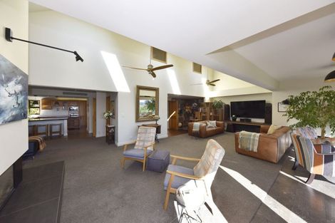 Photo of property in 12 Overdale Drive, Cashmere, Christchurch, 8022