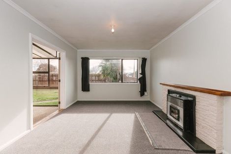 Photo of property in 19 Leeds Street, Milson, Palmerston North, 4414