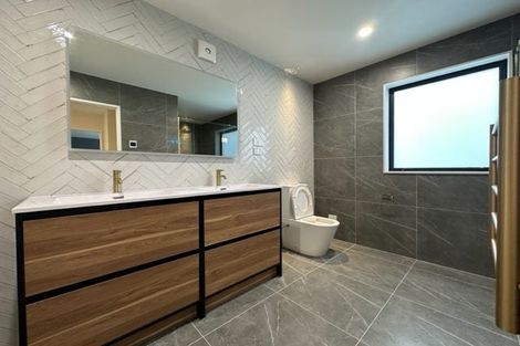 Photo of property in 8d Ringwood Street, Torbay, Auckland, 0630