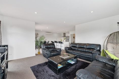 Photo of property in 23 Little Oaks Drive, Yaldhurst, Christchurch, 8042