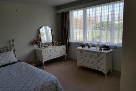 Photo of property in 2 Anderson Street, Stirling, 9231