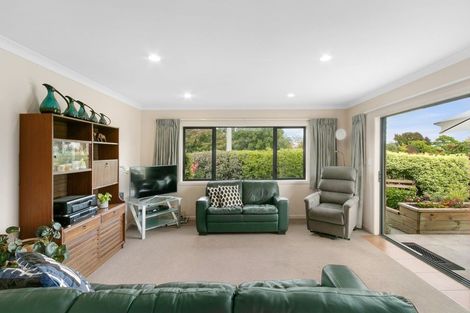 Photo of property in 95 Middle Road, Havelock North, 4130