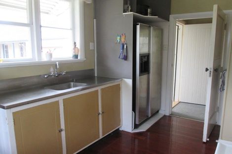 Photo of property in 13 Park Road, West End, Palmerston North, 4412