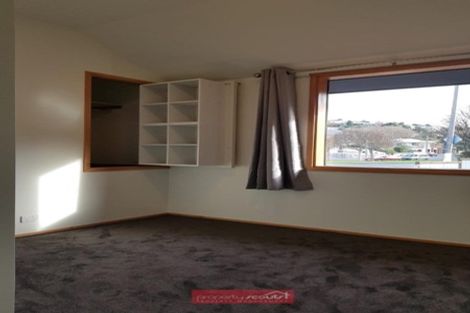 Photo of property in 382 South Road, Omata, New Plymouth, 4374