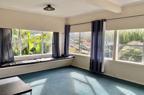 Photo of property in 27 Waiwera Place, Waiwera, Orewa, 0994