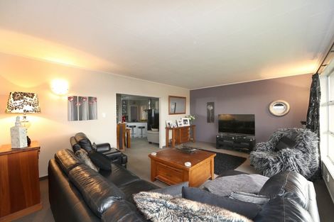 Photo of property in 92 Napier Road, Havelock North, 4130