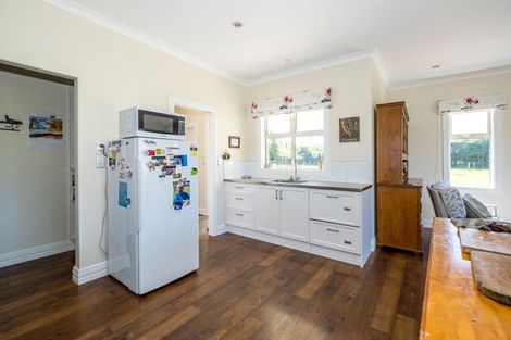 Photo of property in 61 Hekeao Road, Surrey Hills, Ashburton, 7778