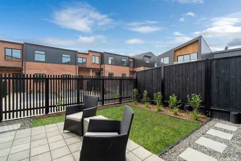 Photo of property in 1d Lowe Street, Belmont, Auckland, 0622