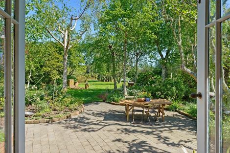Photo of property in 81 Hautere Cross Road, Te Horo, Otaki, 5582