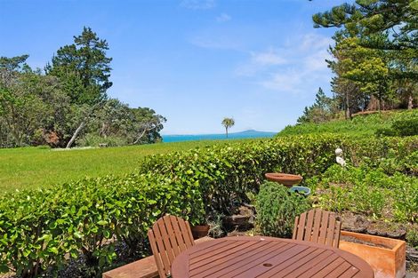 Photo of property in 4 East Point, Manly, Whangaparaoa, 0930
