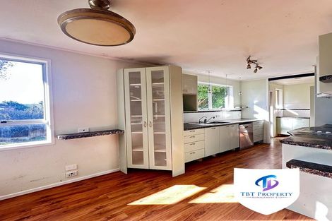 Photo of property in 13 Ribot Place, Randwick Park, Auckland, 2105