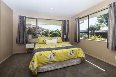 Photo of property in 65 Lowry Avenue, Redwood, Christchurch, 8051