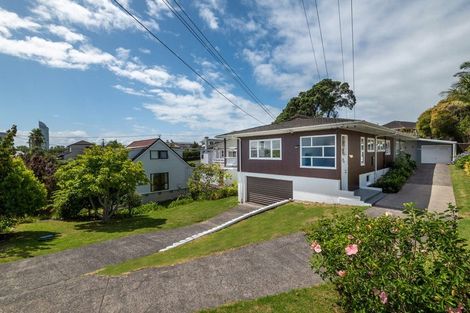 Photo of property in 1/2 Purchas Road, Hauraki, Auckland, 0622